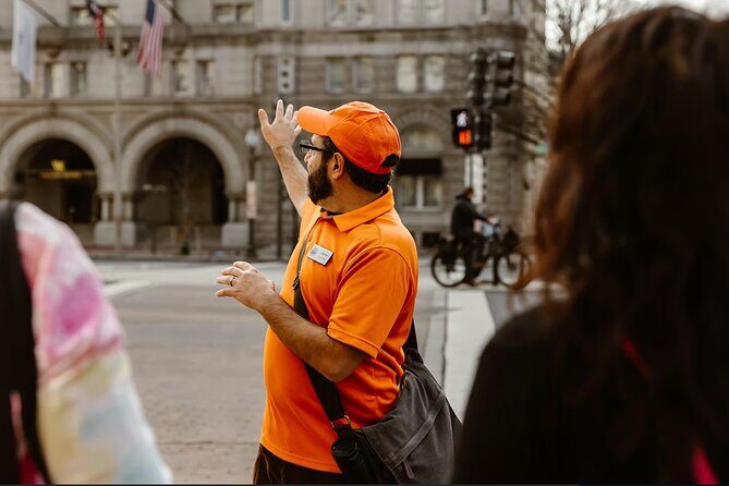 250th: National Archives & American History Museum Guided Tour - Who this tour fits best