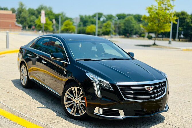 Airport Transfer from Ronald Reagan -Airport DCA to Washington DC - The Car Experience: Air Conditioning, Space, and Clean Comfort