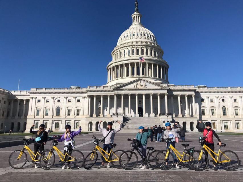 Bike Tour: Capitol Hill, Lincoln Memorial, National Mall - Library of Congress and the National Archives: Where the City’s Symbols Show Up