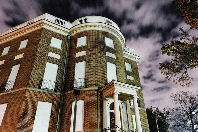DC Ghosts Boos and Booze Haunted Pub Crawl By US Ghost Adventures - National Theatre: the jealous actor spirit