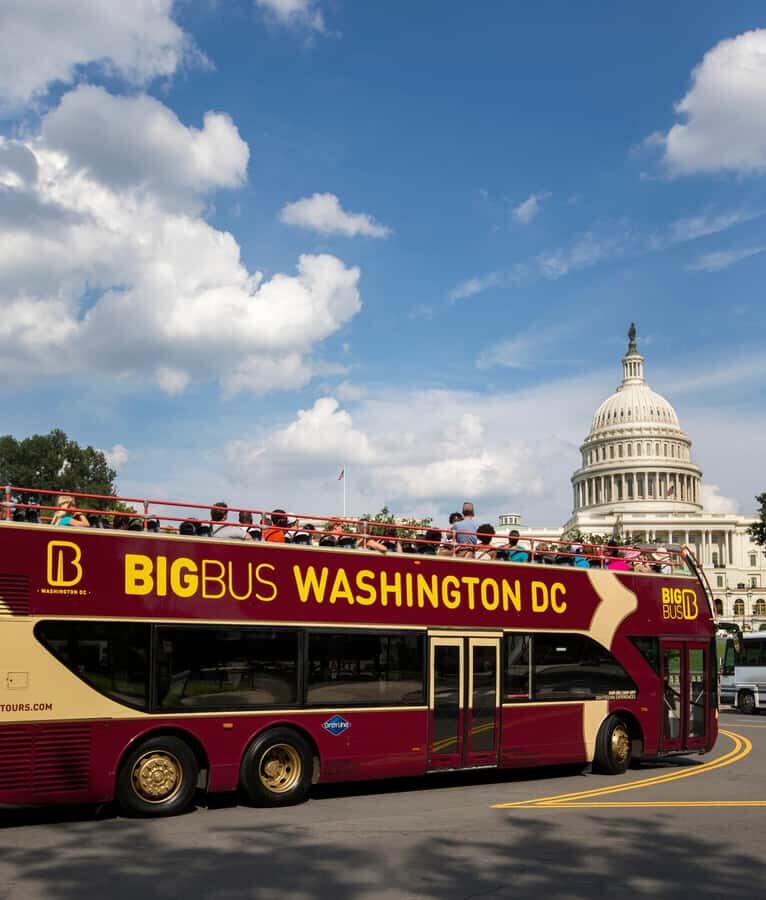 DC: Hop-on Hop-off Tour by Open-top Bus with 17 Stops - Stop-by-Stop on the 17-Stop Loop