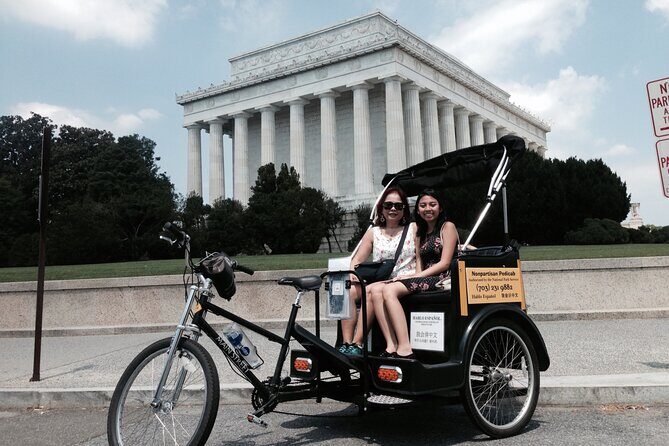 Grand Monuments & Memorials Tour - Stop 2: Washington Monument basics you can picture instantly