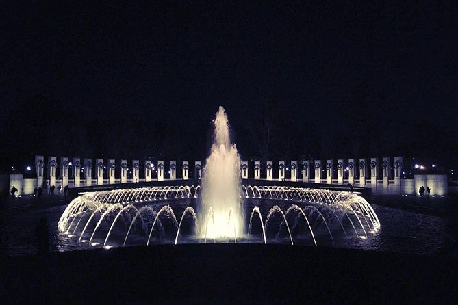 Monuments and Memorials Architectural Walking Tour - Lincoln Memorial: a “temple” in stone and proportion
