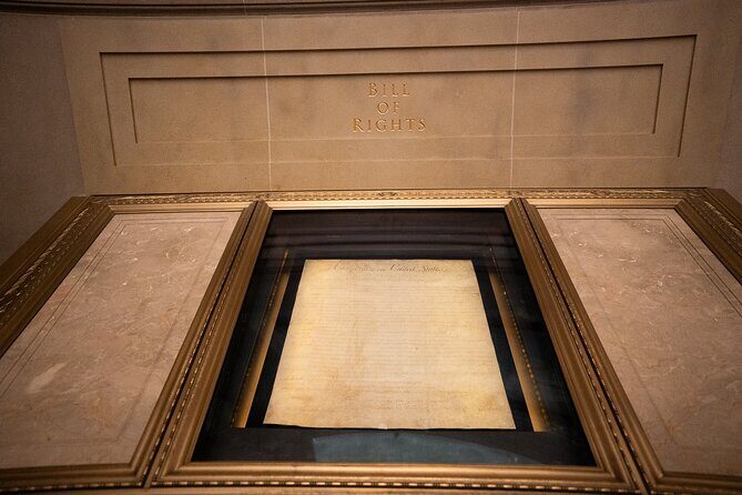 National Archives Skip-the-Line Guided Tour - The documents you’ll see: Declaration of Independence and Constitution focus