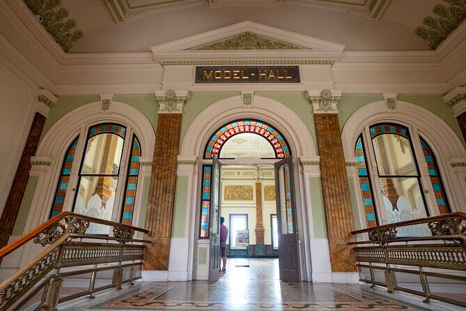 National Portrait Gallery & American Art Museum Semi-Private Tour - Should You Book This Semi-Private National Portrait Gallery + American Art Tour?