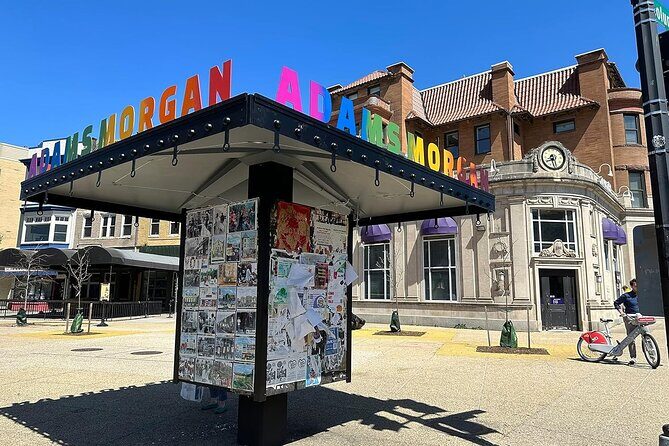 Outdoor Escape Room in Washington, D.C. - Adams Morgan - Outdoor Escape Room Basics: how Escapely works in Adams Morgan