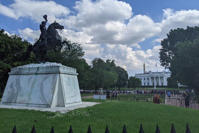 Presidents' Residences Walking Tour: Lafayette Sq + Foggy Bottom - Quick hits before you head out