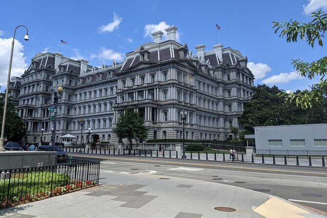 Presidents' Residences Walking Tour: Lafayette Sq + Foggy Bottom - Price and walking value for $27.50