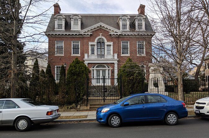 Residences of the Presidents Walking Tour: Dupont and Kalorama - Stop 2: Kalorama Homes, Hoover’s Spanish Steps, and the Reagan Near-Miss