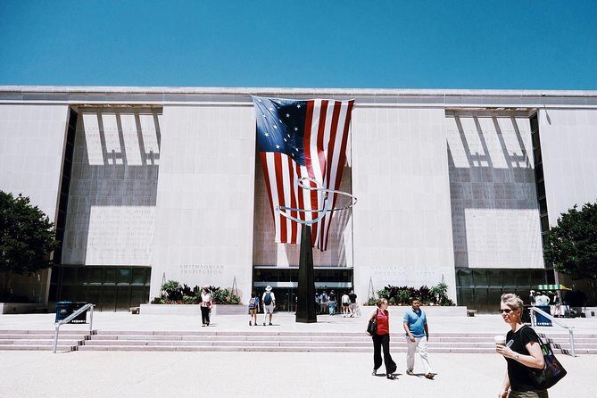 Smithsonian Museum of American History Semi-Private 8ppl Max - First ladies’ gowns and the Greensboro lunch counter: fashion and civil rights