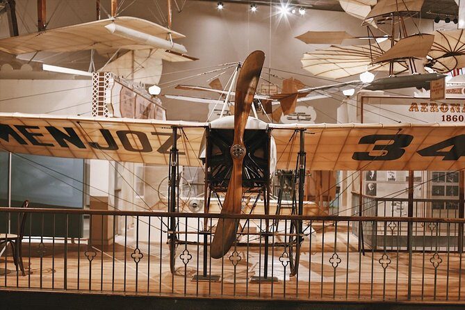 Smithsonian Natural History + Air and Space Museum Private Tour - Crowd control, guide storytelling, and how you’ll spend your time