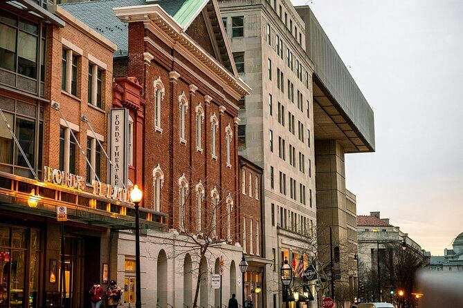 Washington D.C. Lincoln Assassination History Walking Tour - A walking route that makes DC feel like a timeline