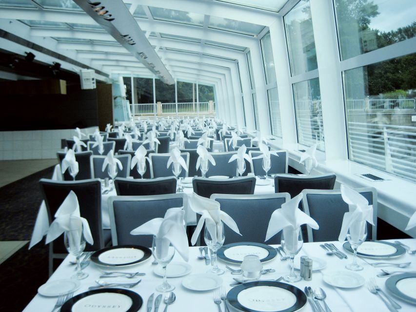 Washington DC: Christmas Eve Gourmet Brunch or Dinner Cruise - Timing and What the Evening Feels Like on Board